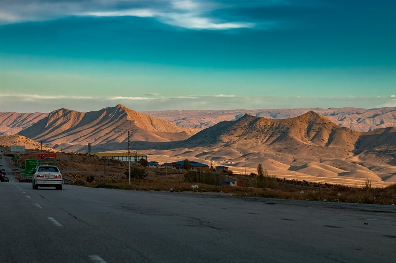 Iran desert 4x4 safari sand dunes